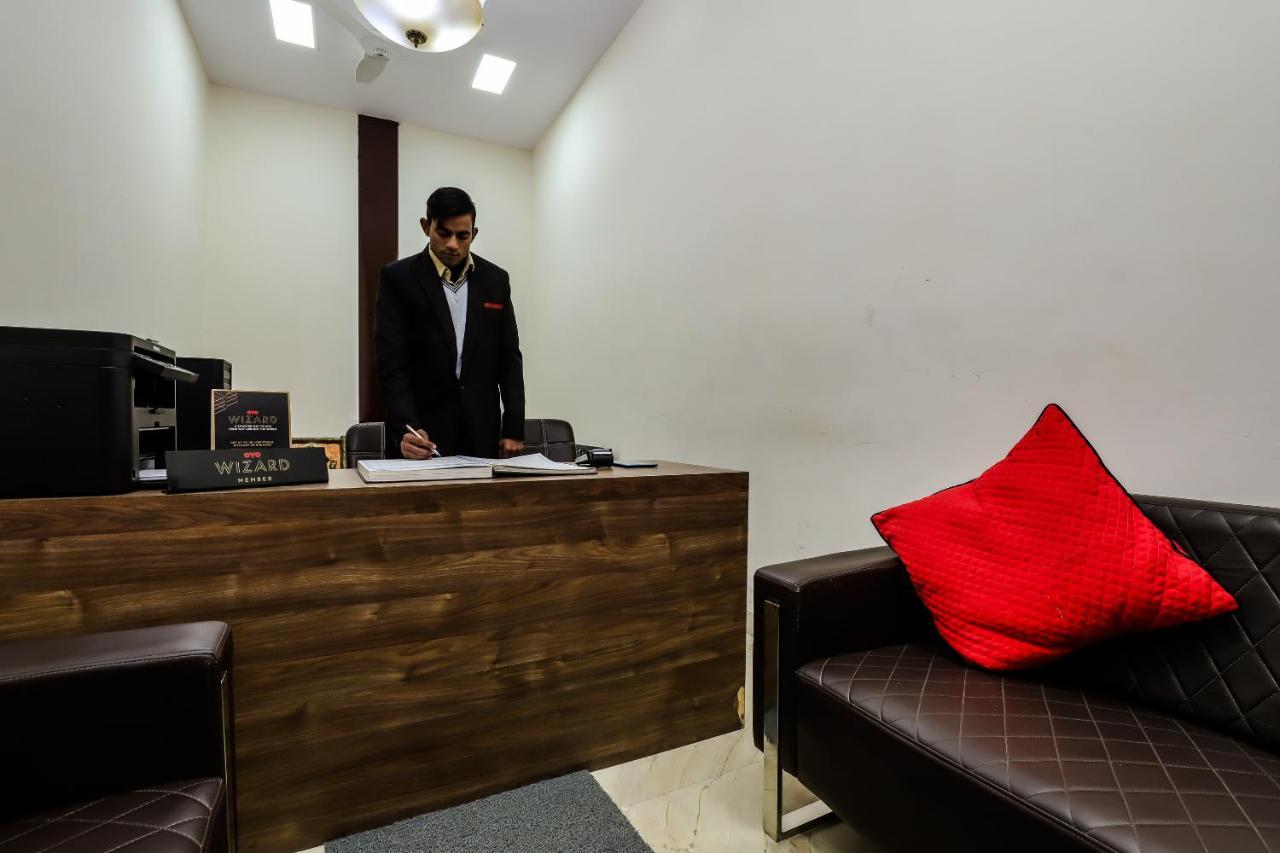Collection O 30049 Beta Plaza Hotel Greater Noida Exterior photo